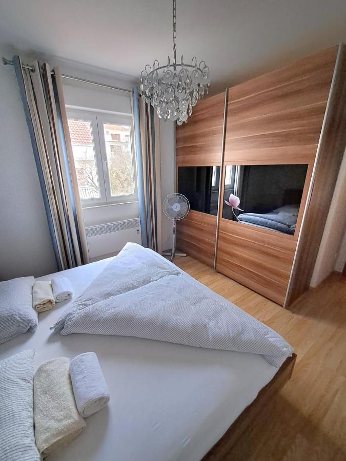 Apartment Angie Trogir Eksteriør billede